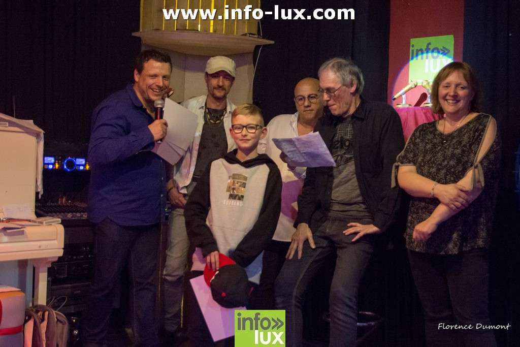 //media/jw_sigpro/users/0000001510/Concours pour enfants aux tourets/concours de chant pour enfants au touret-2580